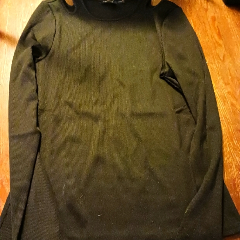 Black shirt